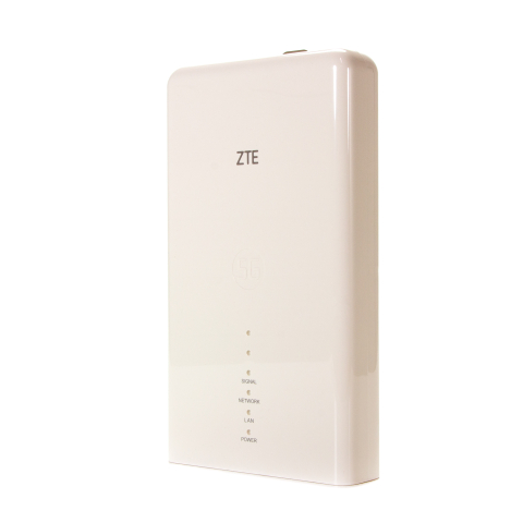 ZTE MC889A 5G ulkoreititin, valkoinen